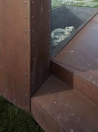 Rusty Steel Tower By Marte Marte Architects Frames Roman Ruins In Austria Architekt Architektur Villa