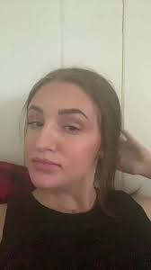 Follow @nevaehtownsend