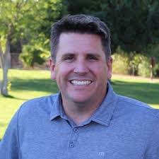 Heather Vallejo's Instagram, Twitter & Facebook