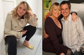 Phillip schofield and holly willoughby have hosted this morning for so long now, it feels like they've been around forever, like a pair of aged royals. Fern Britton On Why She Split From Phil Vickery And Chat That Ended Marriage