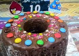 Kue ulang tahun biasanya dihiasi dengan nama seseorang dan membawa pesan selamat. 7 Langkah Resep Kue Ulang Tahun Brownies Kukus Lapis Coklat Leleh Irit Bahan Yang Lezat