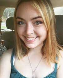 Rachel Mohr's Instagram, Twitter & Facebook