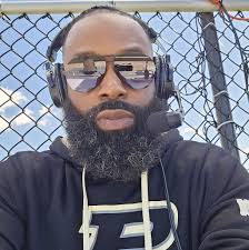 As freshman teammates, Henry and Charlie Ingersoll sometimes didn't speak  to one another. Three years and one family move later relationship between  the twins-turned-opponents is doing much better.