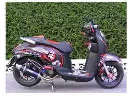 2009 ducati monster 696 red; Otomotif Steemit