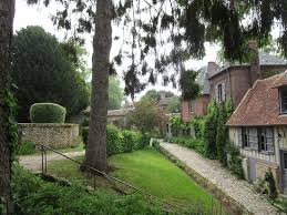 Find and book unique accommodations on airbnb. Collegiale Saint Pierre Gerberoy Aktuelle 2021 Lohnt Es Sich Mit Fotos