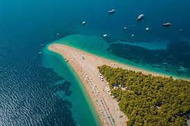 Bōl offers a unique dining and family entertainment experience. Private Bootstour Nach Bol Und Zur Insel Hvar Ab Split Oder Trogir 2021 Tiefpreisgarantie