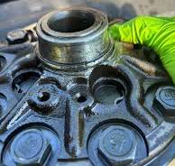 Should I replace my rear differential housing : r/AskAMechanic