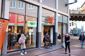 We offer fashion and quality at the best price in a more sustainable way. Vertrek H M Nieuwe Klap Voor Winkelcentrum Spijkenisse Straks Moeten We Weer Naar Rotterdam Voorne Putten Ad Nl
