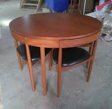 Juego de comedor redondo con 4 sillas patchwork. Mesa Redonda De Madera Extensible Con 4 Sillas Ebay
