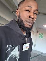 Hey ladies, 39, single.....Most importantly, hard working and driven  towards building something great 👍🏿