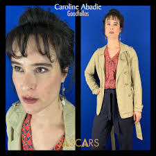 Lea Chamberlain's Instagram, Twitter & Facebook