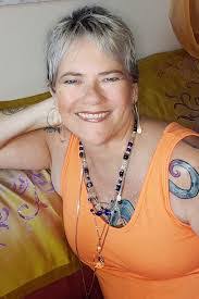 Robin Eldridge's Instagram, Twitter & Facebook