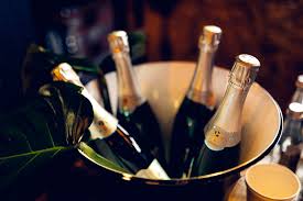 Coupe Du Monde Fifa 2018 Russie Champagne Taittinger Cuvee Officielle Maison De Champagne Coupe Du Monde Champagne