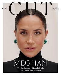 Emily Farra (@emilyfarra)