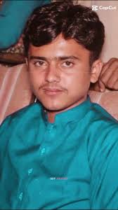 Diware Hilti Rehti Hain Dar Kanp Jata H