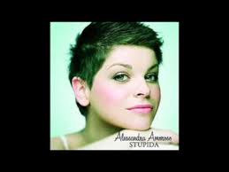 Stupida è l'ep di debutto di alessandra ed è stato pubblicato il 10 aprile 2009, a pochi giorni dalla vittoria di amici di maria de filippi, talent show vinto dalla cantante. Alessandra Amoroso Da Qui Album Stupida 2009 Testo Link Download Youtube