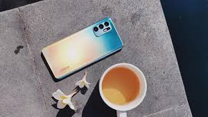 Each winner will only receive one oppo reno6 pro with ranbir kapoor's signature, the signature is on the cover of the phone's package. Oppo Reno6 Pionir Videografi Sinematik Dirilis Hari Ini Siap Siap Terpukau Tekno Liputan6 Com
