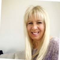 Mandy Mcnabb's Instagram, Twitter & Facebook