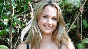 Rae Johnston to co-host show