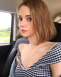 chuu chloe おしゃれまとめの人気アイデア pinterest yi tong lew 女性モデル 金髪美人 外人 女性