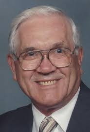 Diana Moeller's Instagram, Twitter & Facebook