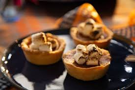 Pumpkin Tartlets With Bruleed Marshmallows Share This Recipe Share On Facebook Share On Twitter Share On P Pumpkin Tartlets Tartlets Recipes With Marshmallows