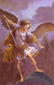 Viendo el recipiente de miguel y con un beso a miguel le roba su recipiente dejándolo con el suyo empezando una especie de juego en el que miguel debe atrapar a lucifer para volver a su recipiente. Pin En Espiritualidad