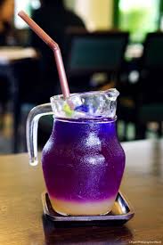 Blaues Wunder Zur Teestunde Butterfly Pea Tea Beautypunk Blauer Tee Kinderbowle Getranke