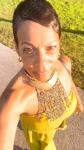 This savory chickpea waffle was EVERYTHING!! I had the absolute pleasure of  supporting @greedikitchen today! Owner Latisha Daring truly puts her “Black  girl magic” into her food! I love her creativity with