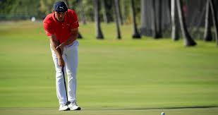 Bryson dechambeau's awkward compliment puts tiger woods in the past. Why Bryson Dechambeau S Sidesaddle Putter Has Been Ruled Non Conforming