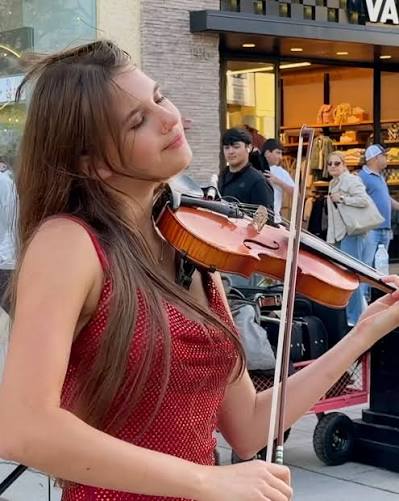 Dai Dai – FIFA World Cup 2026 Song ❤️⚽🎻 | Karolina Protsenko Violin | Facebook