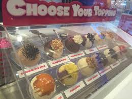 Br ice cream selection offers an interesting range of delicious baskin robbins flavours such as chocolate, cookies 'n cream, mint. Baskin Robbins Ipoh Parade Mall