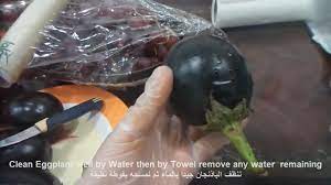 According to the university of arizona, a whole eggplant can be kept after purchase for two days at room temperature. How To Keep Eggplant Fresh For Long Time Ø·Ø±ÙŠÙ‚Ø© Ø§Ù„Ø­ÙØ§Ø¸ Ø¹Ù„Ù‰ Ø§Ù„Ø¨Ø§Ø°Ù†Ø¬Ø§Ù† Ø·Ø§Ø²Ø¬ Ù„Ù…Ø¯Ø© Ø·ÙˆÙŠÙ„Ø© Youtube