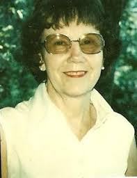 Bonnie Dillon's Instagram, Twitter & Facebook