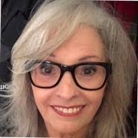 Noreen Mitchell's Instagram, Twitter & Facebook