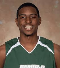 Derrick Beechum's Instagram, Twitter & Facebook