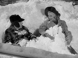 Black And White Christmas Movie Classics The Fake Snow Created Using Asbestos Such As In The 1942 Film Holiday Inn Featuring Bing Classic Christmas Movies White Christmas Movie Old Movies