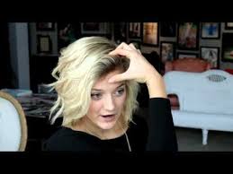 How To Curl Short Medium Hair Tutorial Youtube Medium Hair Styles Hair Tutorials For Medium Hair How To Curl Short Hair