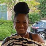 Shauna Tate's Instagram, Twitter & Facebook