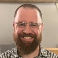 Jessica Simmer's Instagram, Twitter & Facebook