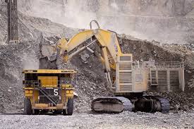 Iranian Mines And Mining Industries Development And Renovation Organization Pin By Jack Zawa On Mineria Heavy Equipment Komatsu Mining