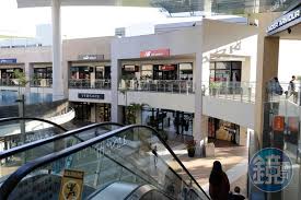 アーバンリサーチグループ全ブランドのアウトレット商品が揃う公式通販サイト。取り扱いブランドは、urban research、doors、rosso、かぐれ、kbf、sense of place、sonny label、smelly、rode sko、ur select、freemans sporting club、work not workなど。 | ur(アーバンリサーチアウトレット) Typdd6txabm4nm