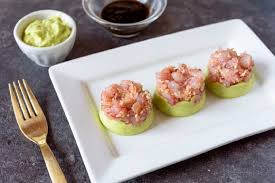 Antipasto, finger food appetizers, appetizer recipes, tapas, cooking time, cooking recipes, my favorite tiramisù con gamberi un gustoso antipasto tiramisù con gamberi. Ricetta Della Tartare Di Gamberi E Avocado In Mousse