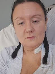 Lindsay Betts's Instagram, Twitter & Facebook