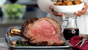 What's christmas or new year's dinner without a good meat sitting pretty on the dining table? Tips For A Safe And Delicious Holiday Dinner Omaha Steaks