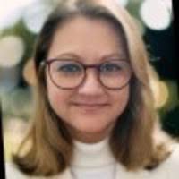 Danielle Snodgrass's Instagram, Twitter & Facebook