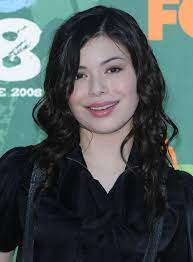 1 hits | 0 top 10 hit | 4 songs Miranda Cosgrove Crystal Dilworth Miranda Cosgrove Photos Zimbio