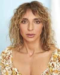 Renee Nay's Instagram, Twitter & Facebook