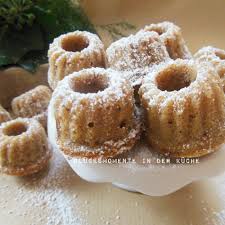 Spekulatius Minigugl Rezept Mini Gugelhupf Rezept Backrezepte Einfacher Nachtisch