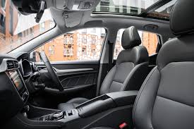 The new mg zs ev is the family friendly electric car, designed for those who want the advantages of the zero emissions vehicle without compromising on practicality or style. Mg Zs Ev 2019 Review Autocar